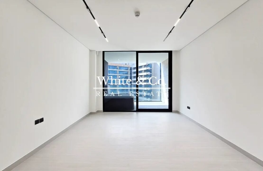 583f1073-06b5-4905-a244-33f77be34271